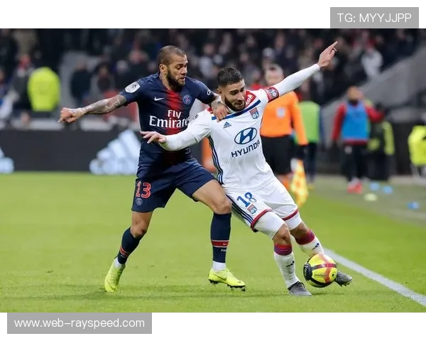 欧联杯战报:里昂客场0-2不敌皇家贝蒂斯,安东尼挑射破门 欧联杯战报:里昂客场0-2不敌皇家贝蒂斯,安东尼挑射破门